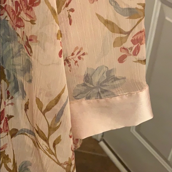 Vince Camuto Floral Kimono- Oasis Bloom - Picture 3 of 10